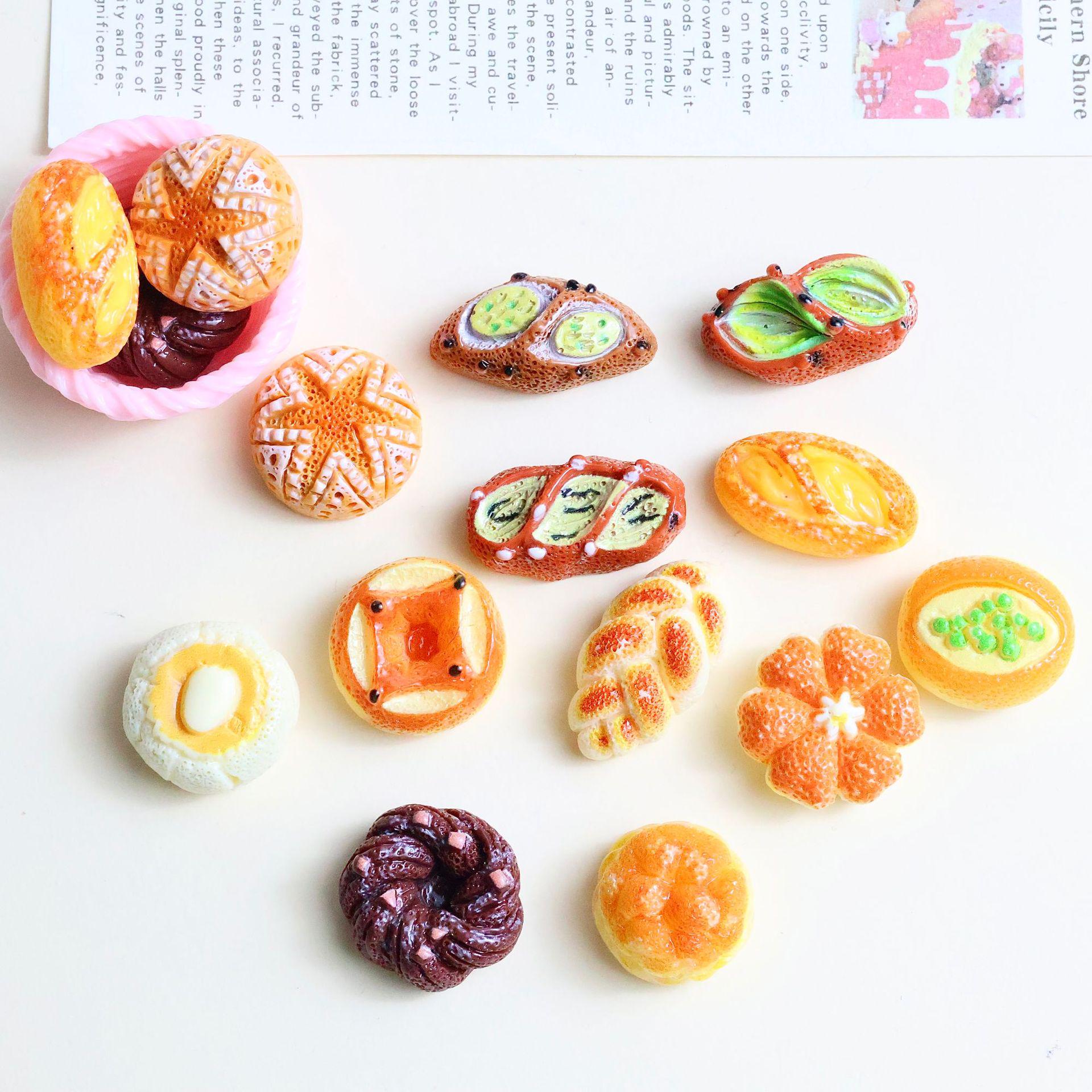 

Дитячий кремовий хлібний торт моделювання DIY брелок кулон смоли ремесло матеріали