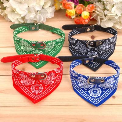 Verstellbares Haustier-Bandana-Halsband, gestricktes Polyestergewebe Speichelhandtuch, Dreieckiges Halstuch für kleine, mittlere und große Hunde & Katzen