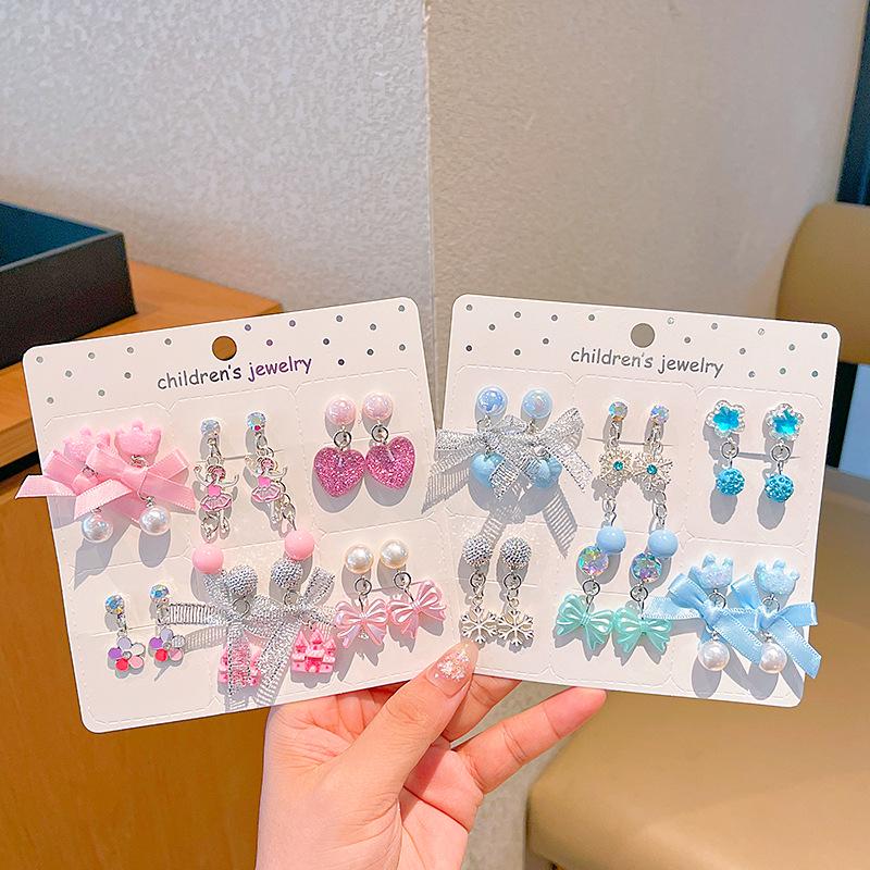 Kreskówkowe kolczyki dla dziewczynek bez przekłuwania - Słodkie, bezbolesne, letnie akcesoria na uszy dla dziecka
