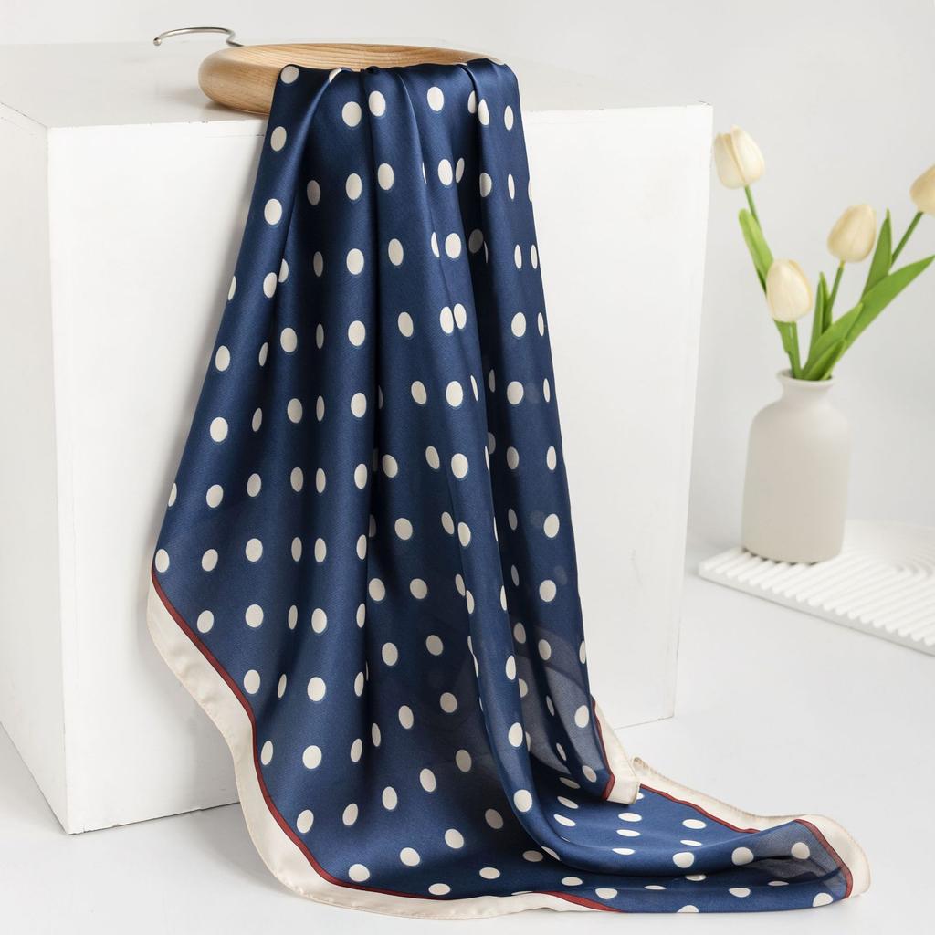 Damska Talia Owoc Kwiat Sztuka Retro Symulowany Jedwab Mała Kwadratowa Chustka Można Ją Połączyć z Koszulą do Strojów Profesjonalnych, Ochrony Przeciwsłonecznej i na Szyję