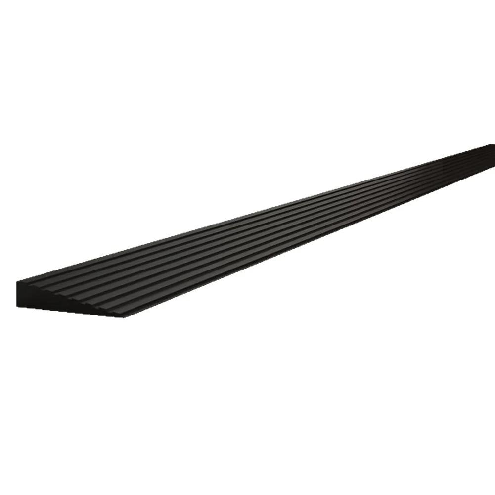 

1PC 0.9cm/0.354in Doorway Ramp Garage Threshold Ramp Ample Space Gentle Incline Heavy Use Sturdy Materials Home Accessibility 5cmx0.9m чорний