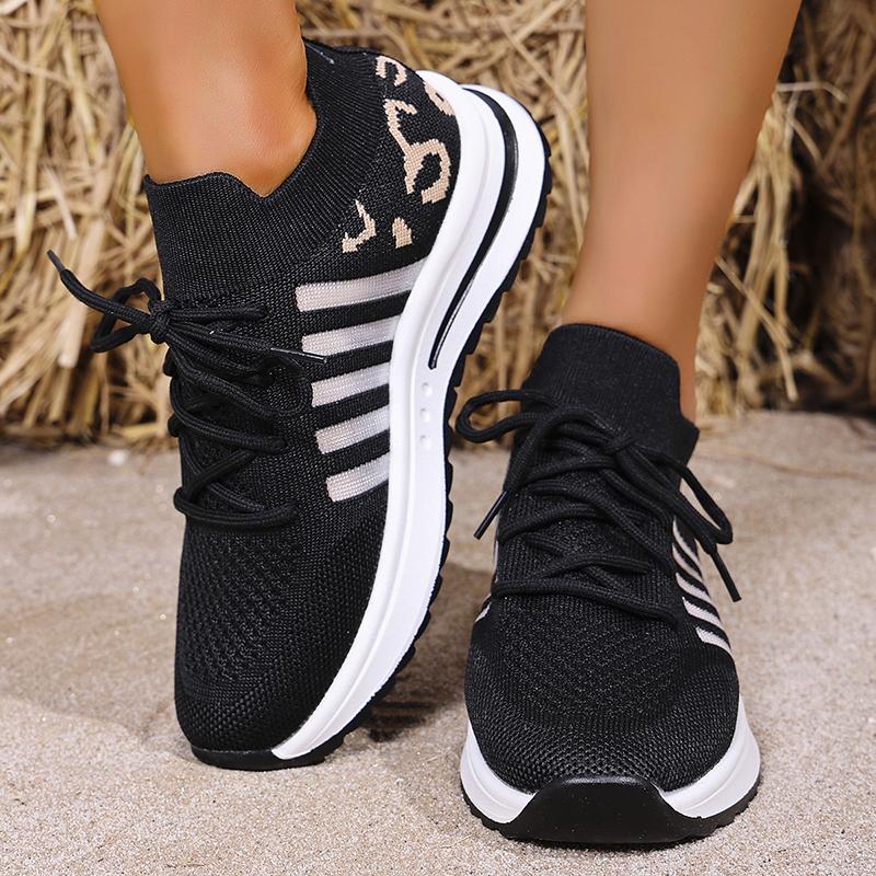 Fashion 2025 Hollow Out Breathable Sneakers Women Plus Size Printed Thick Sole Walking Shoes Woman Comfortable Knitted Flats Female