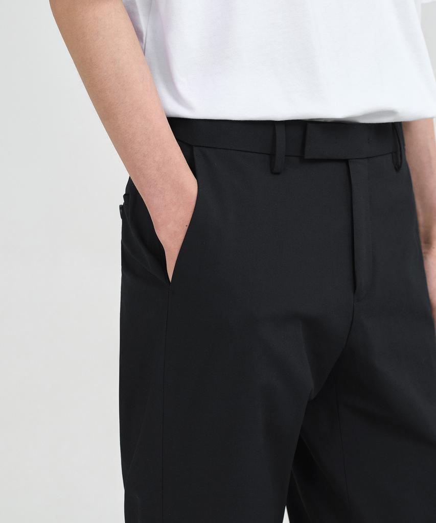 MUSINSA STANDARD [Cooltandard] Semi-Wide Hidden Elastic Waist Slacks [Black]