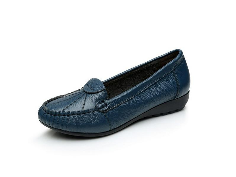 Comfortable Cowhide Soft Sole Flat Mom Shoes - Multi-Color Options