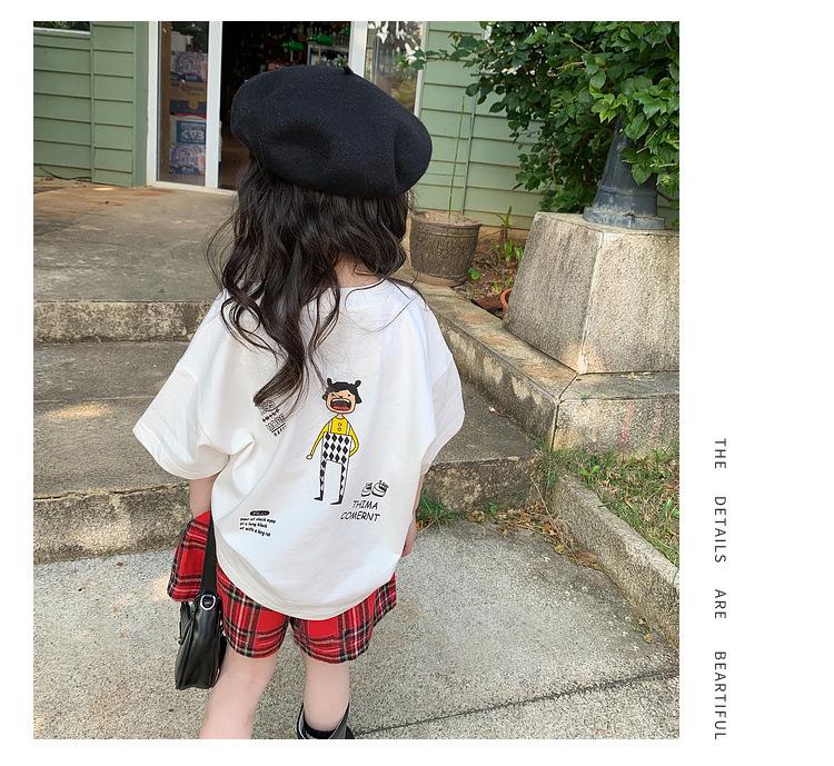 Baumwoll-T-Shirt für Mädchen mit kurzen Ärmeln: Trendiges Sommer-Print-Top