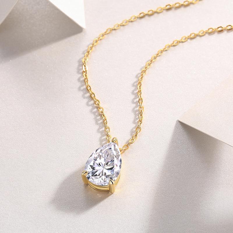 Collana Clavicola Placcata Oro 18K a Forma di Goccia con Moissanite Lusso Argento 925 Collane Sottili da Donna con Ciondolo in Pietra