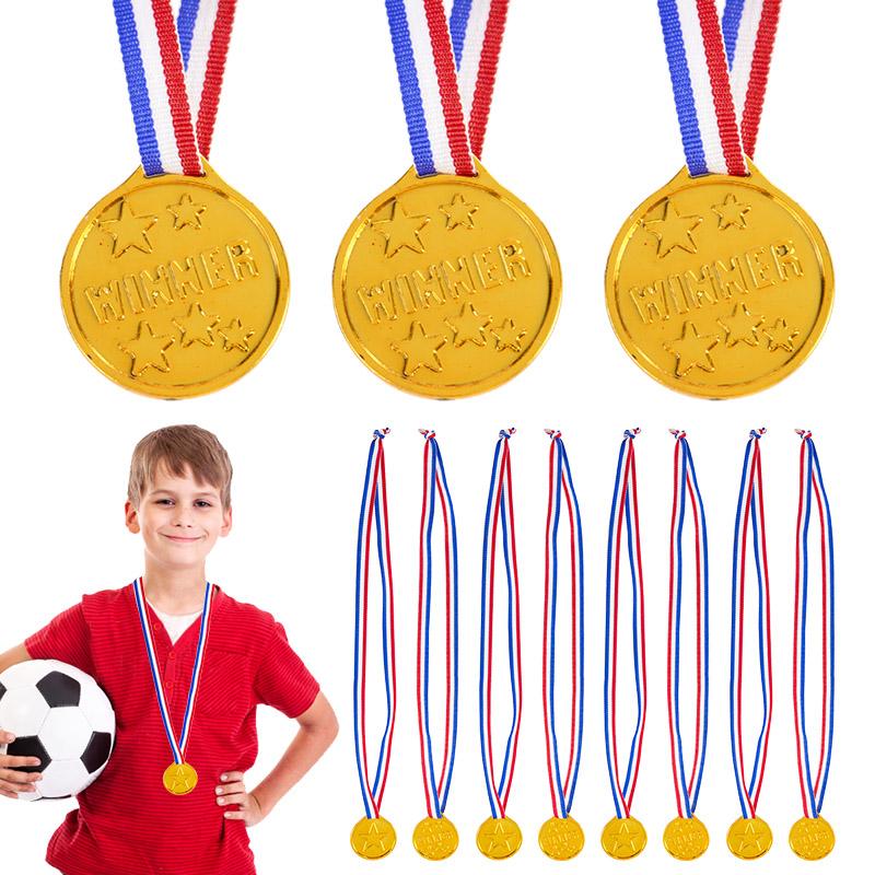 10/20Pcs Gold Winner Award Plastic Medals Kids Birthday Party Favors Sports Game Prize Toys Soccer Football Party Pinata Filler