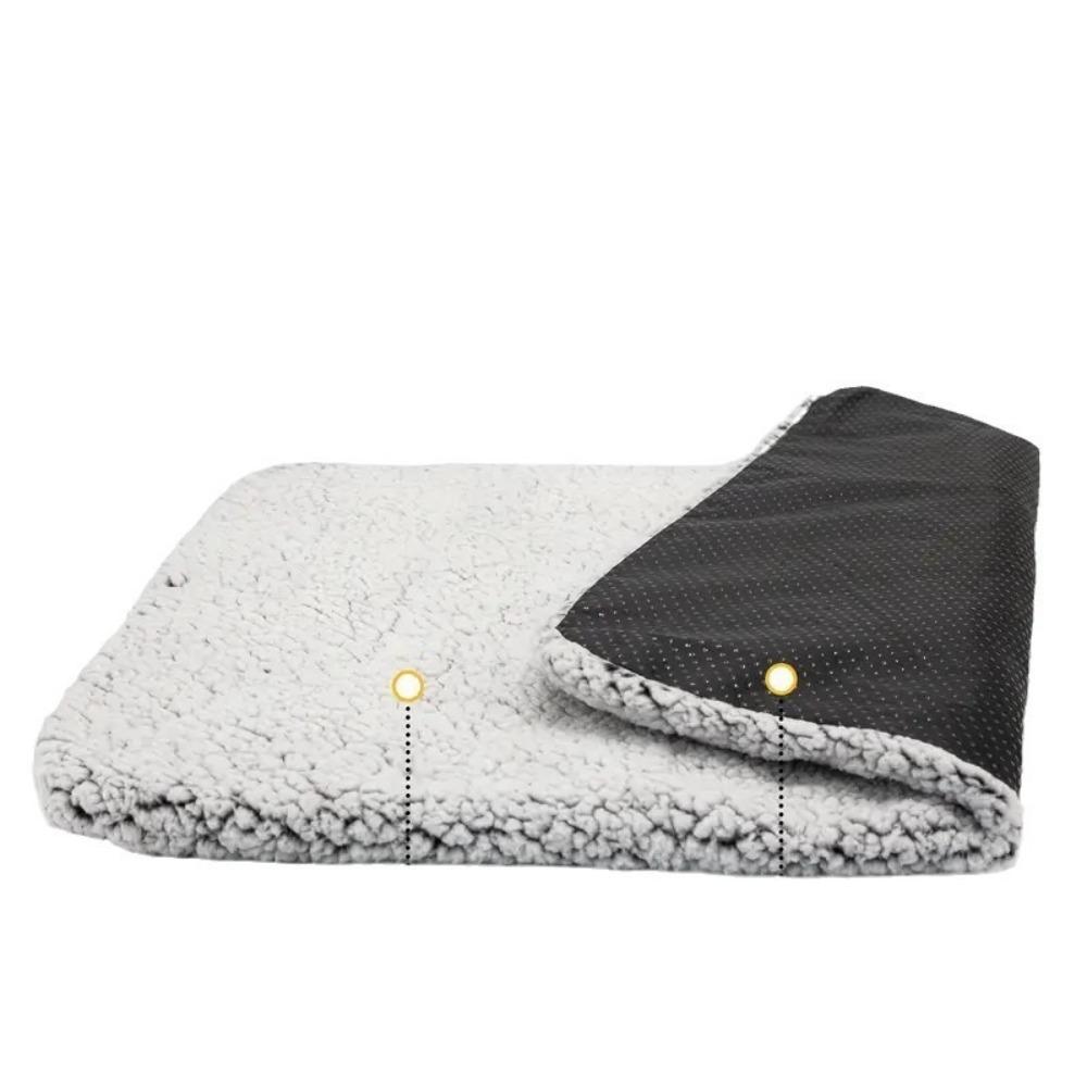 Washable Self Heating Pet Pad Soft Winter Thermal Blanket Pet Heating Pad  for Indoor Outdoor