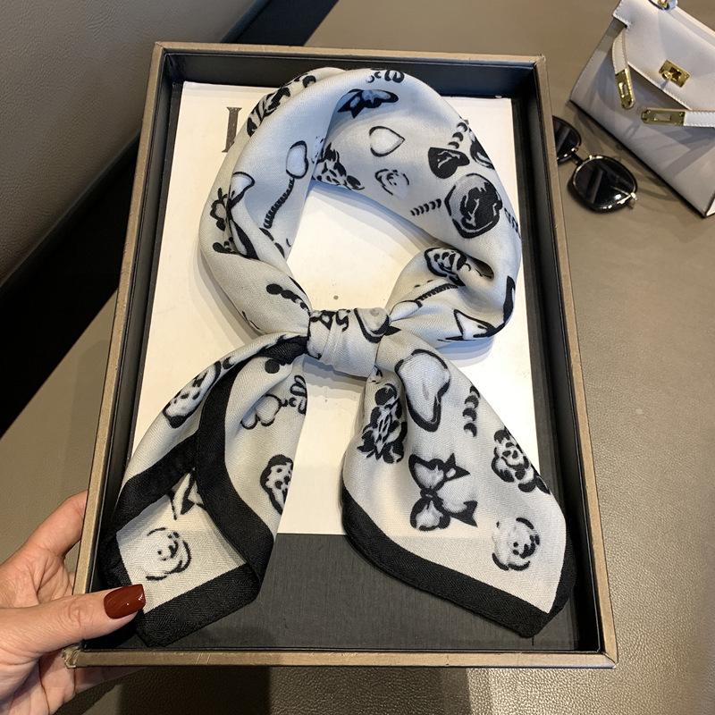 Multifunctional Streamer Versatile Fashion Ribbon Silk Scarf Classic Presbyopia Love Bow Multi-Color Decorative Silk Scarf Square Scarf