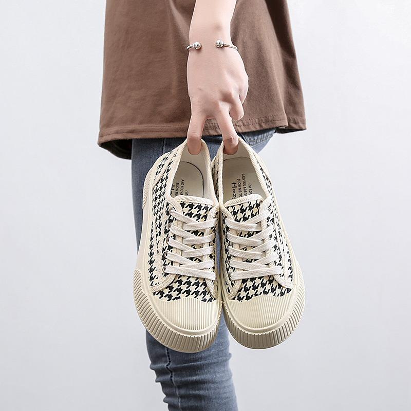 Canvas Shoes Women's Summer Spring and Autumn New Versatile Ulzzang Platform Breathable Sports Board Shoes Biscuit Shoes