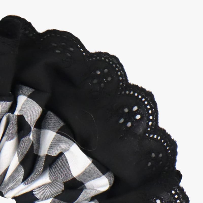 PINK PINEAPPLE CHECK LACE SCRUNCHIE_BLACK