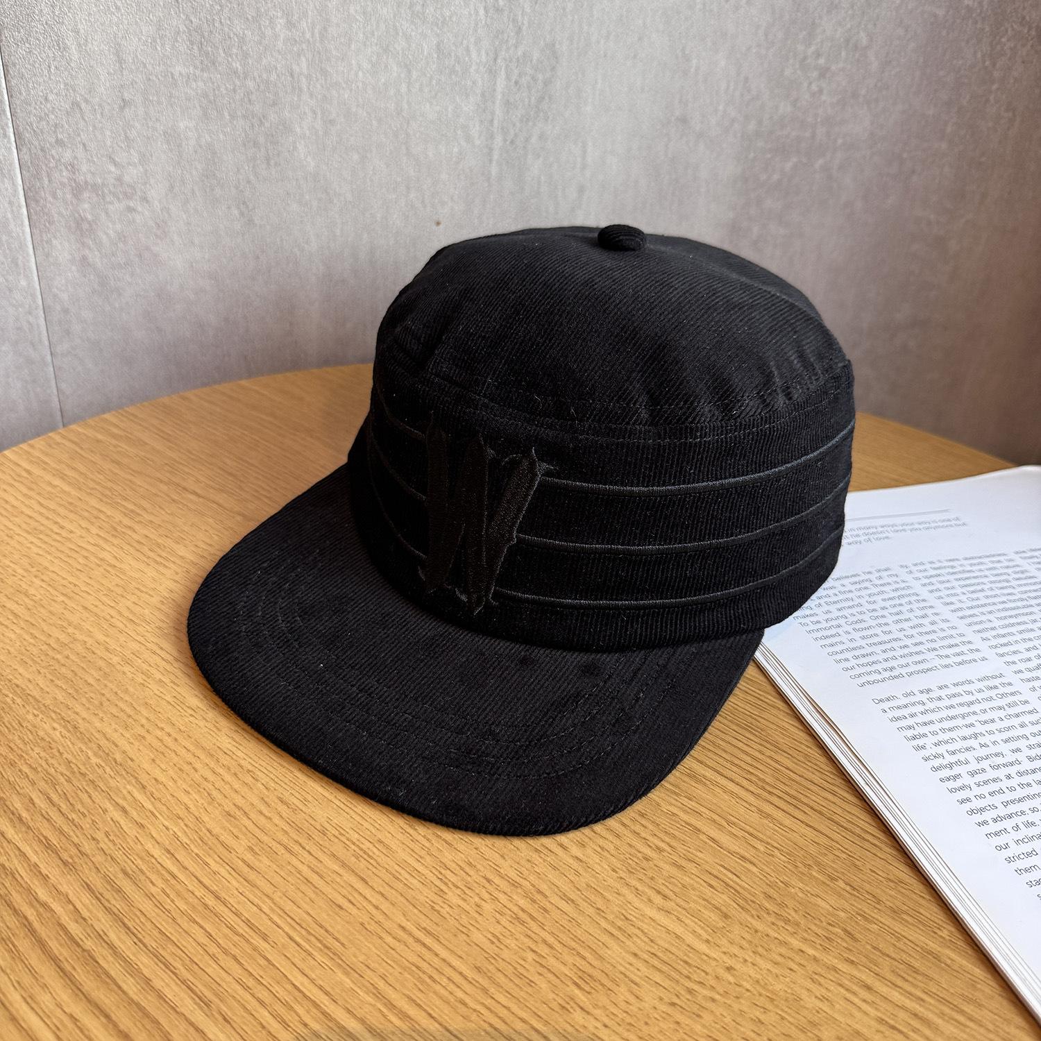 

Japanese Retro Corduroy Baseball Hat for Women in Autumn and Winter New Style Trendy Brand Letter Embroidery Small Peaked Cap for Men Adjustable
