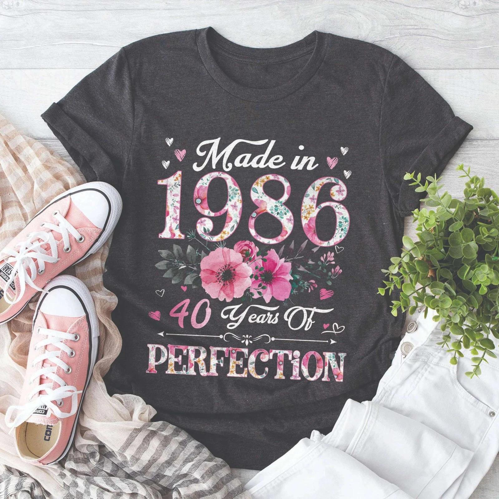 Made In 1986 40 Years Of Perfection Floral 40th Birthday Women Shirt Gift 4XL