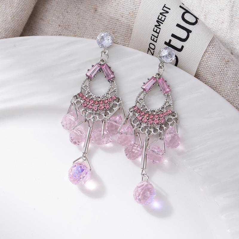 Boucles d'oreilles Vintage Style Ethnique Industrie Lourde Cristal Rose à Franges Ambiance Féminine Longues Boucles d'oreilles Style Bohème