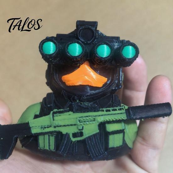 Trendy Military Desktop Decor Tactical Night Vision Duck Figurine, Cool Statue, Desk for Gamers Gear Model Collectors, 4 Colors Available, Car