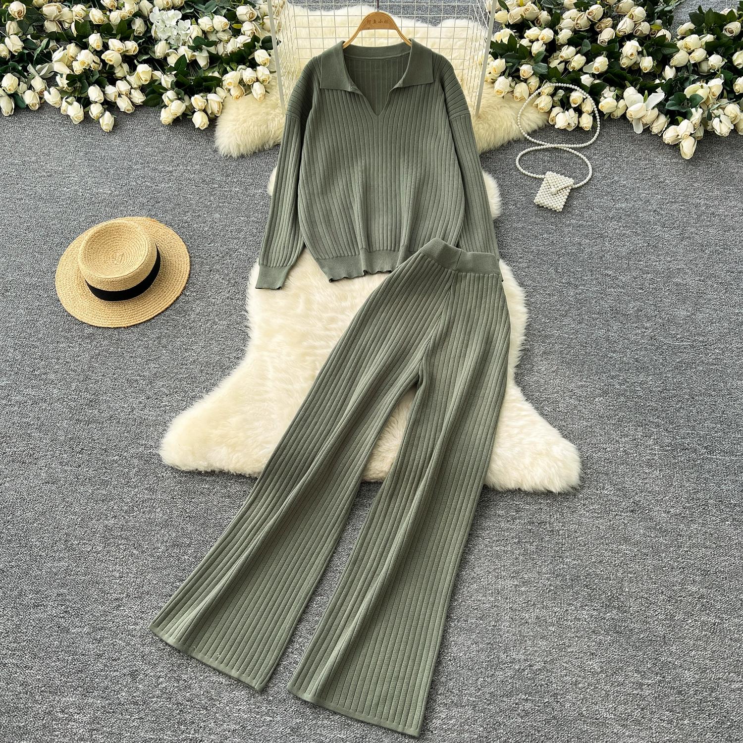 

Осенне-зимний трикотажный комплект из двух предметов: женские топы с лацканами, свитер и широкие брюки, спортивный костюм One Size зелёный