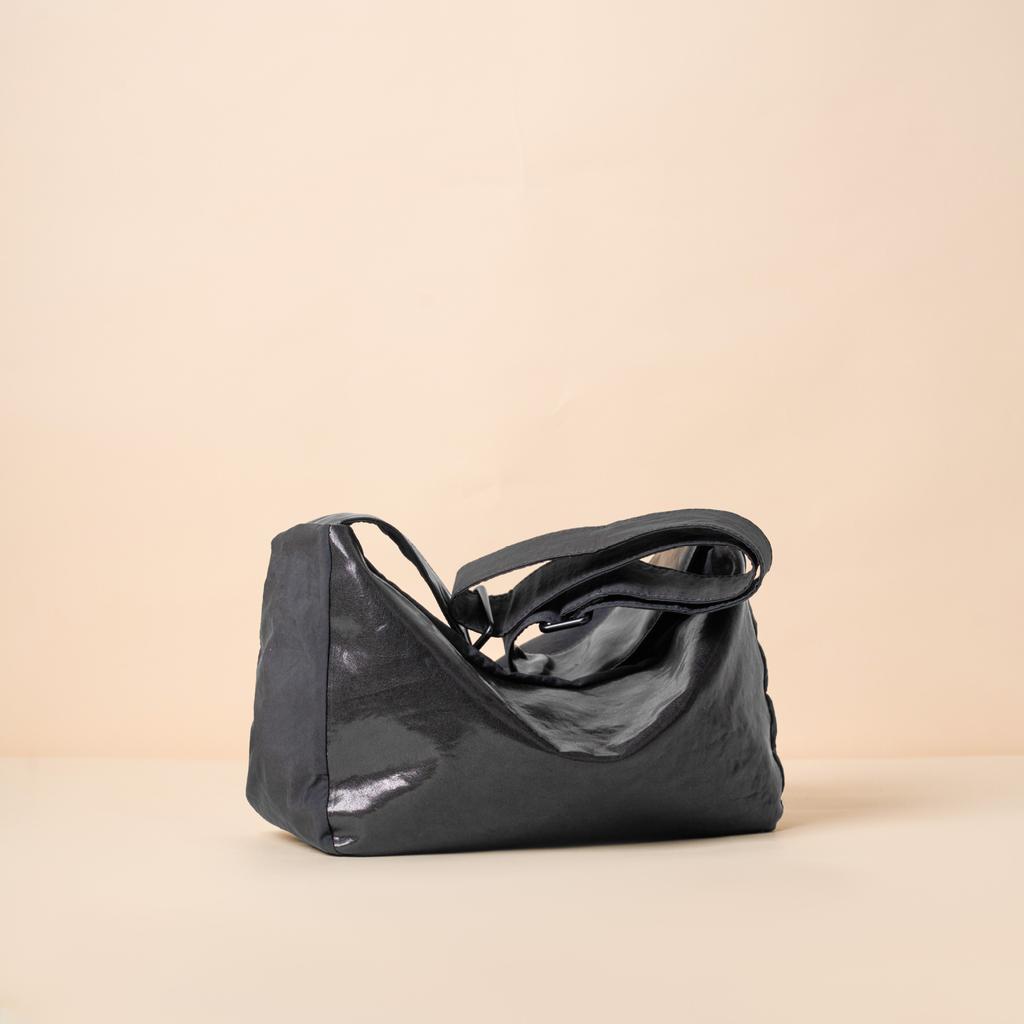 Guangzhou factory hobo new first-layer crystal tire cowhide lightweight texture shoulder crossbody armpit bag fashionable and versatile