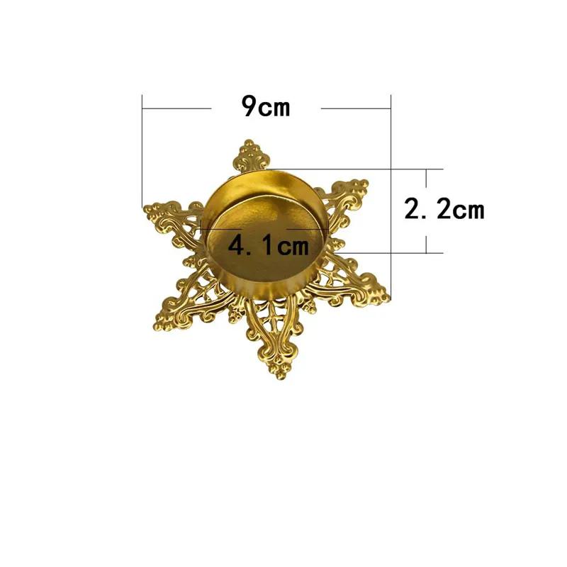 

Nordic Style Candlestick Golden Geometric Hollow Iron Candlestick Creative Aromatherapy Candle Cup Home Decoration Ornament YLE613 #1