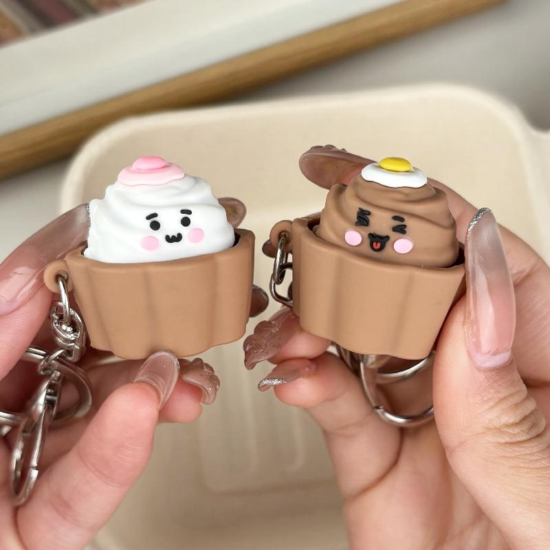 1/2Pcs Mini Cake Button Stress Relief Decompression Food Clicker Keychain Backpack Pendant Creative Gift