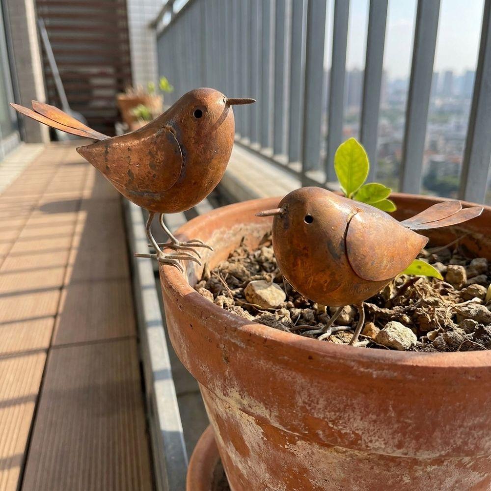 Funny Iron Art Bird Ornaments Rusty Retro Bird Statue Metal Bird Sculptures  Outdoor Lawn