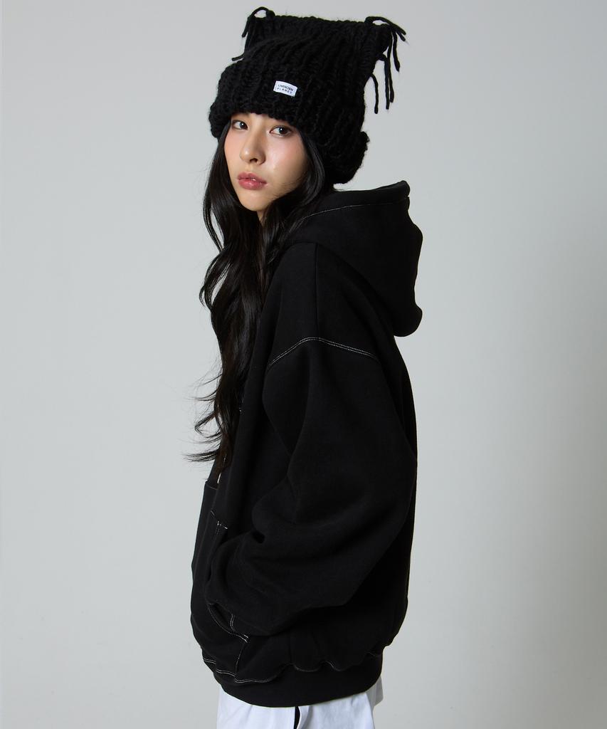 UNKNOWN PLANET Cat Knit Beanie Black