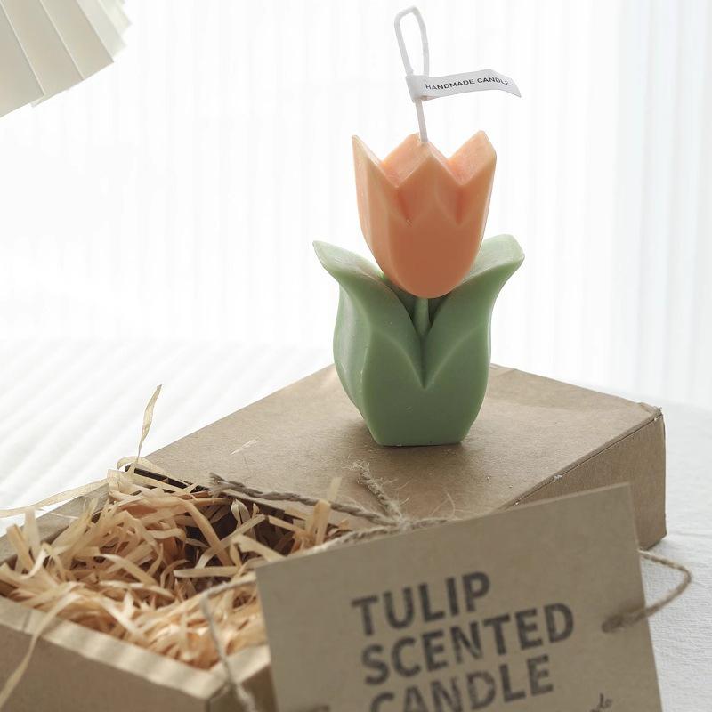 Tulip Flower-Shaped Scented Candle - Teacher's Day Gift & Party Favor