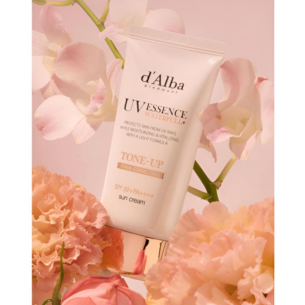 d'Alba UV Essence Waterfull Tone-Up Pink Correcting SPF50+ PA+++ Солнцезащитный крем 50 мл