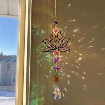 Hanging Crystal Sun Catcher Lotus Shaped Glass Prism Rainbow Maker for Outdoor Garden Home Window Decor Gift