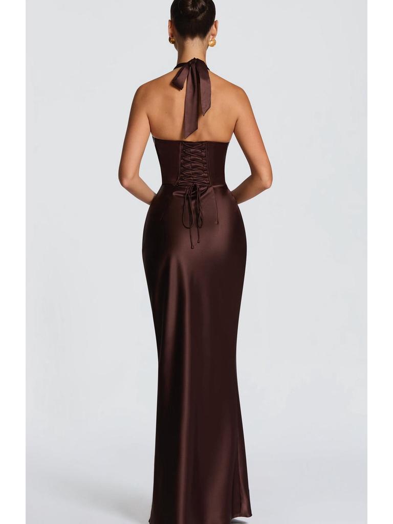 2026 Spring Festival: New Halter Deep V-Neck Pleated Off-the-Shoulder Long Dress in European and American Styles