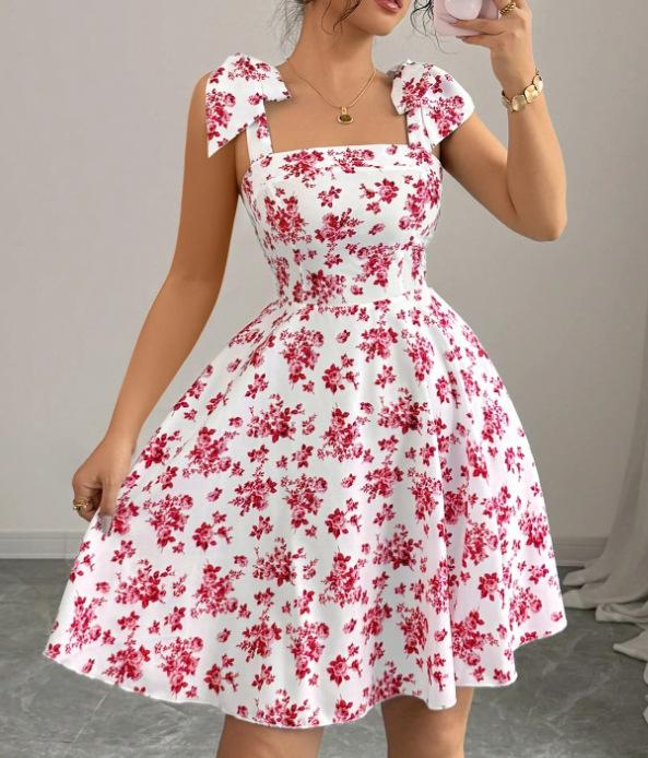 The New European and American Sexy Off-the-shoulder Dress Is Elegant and Sexy Off-the-shoulder Dress.