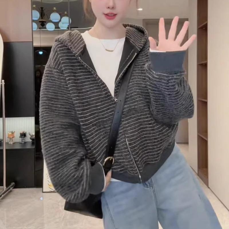 Hooded sweater jacket women, autumn and winter thickened warm striped top