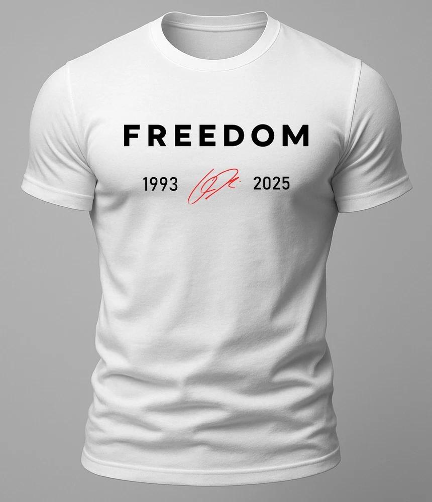 Charlie Kirk Freedom Tribute USA American Patriotic White T Shirt M