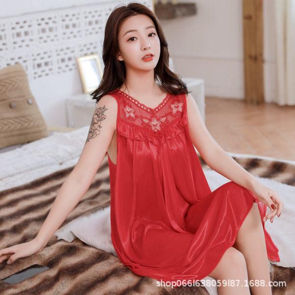 Damenunterwäsche aus Kunstseide für Frühling/Sommer: Sexy Nachthemd aus Eisseidenspitze mit großem Swingrock für den Heimgebrauch in Unifarben.