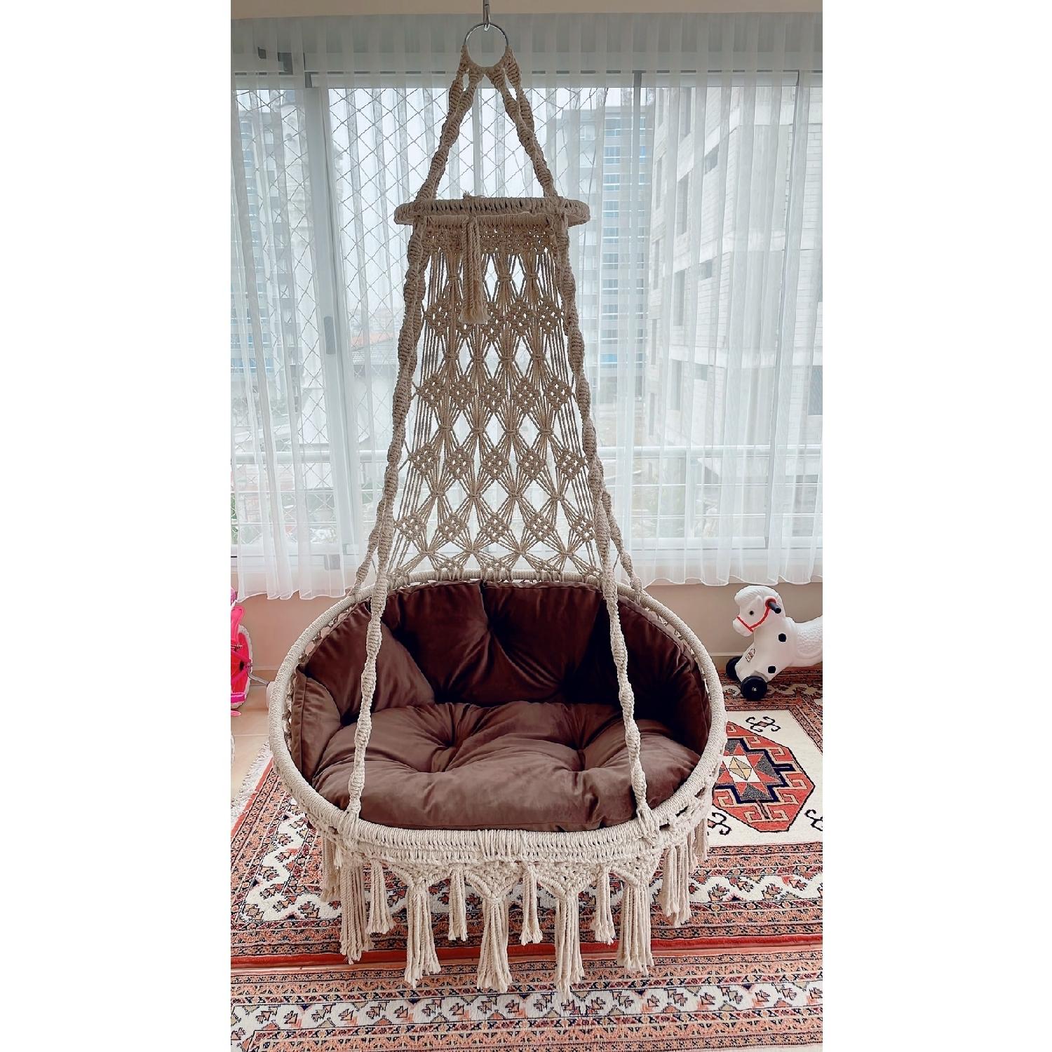 

Комплект из 2 подушек для качелей в технике макраме, только подушка
