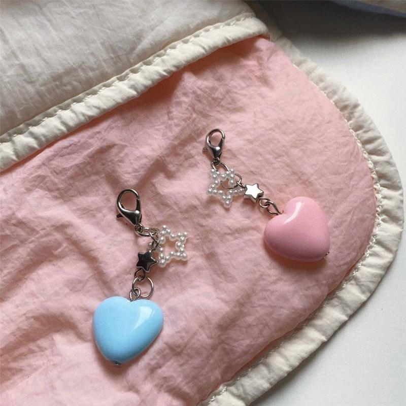 Fashion Camera Charm Bag Pendant Mobile Phone Pendant Stylish Heart Keychains Alloy Texture Unique Key Holder for Daily