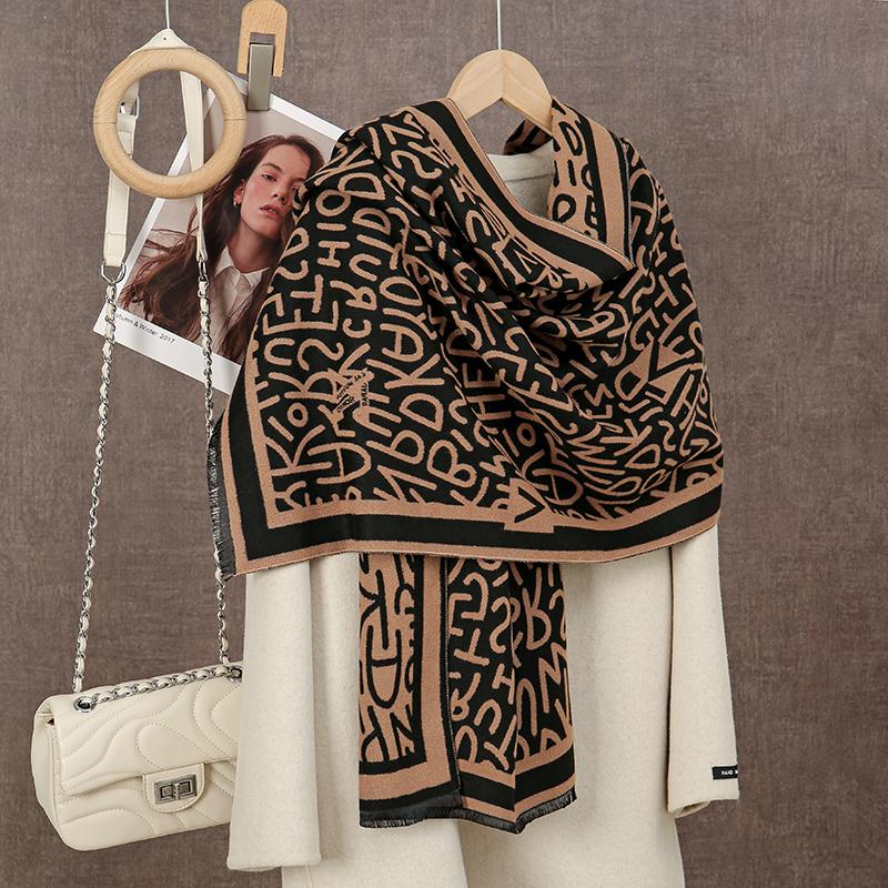 Marke Warmer Karomuster Kaschmir Poncho Schal Schal Luxuriöser Druck Dicke Pashmina Winterdecke Wickel Bufanda Lässiger Hijab Stolen Echarpe
