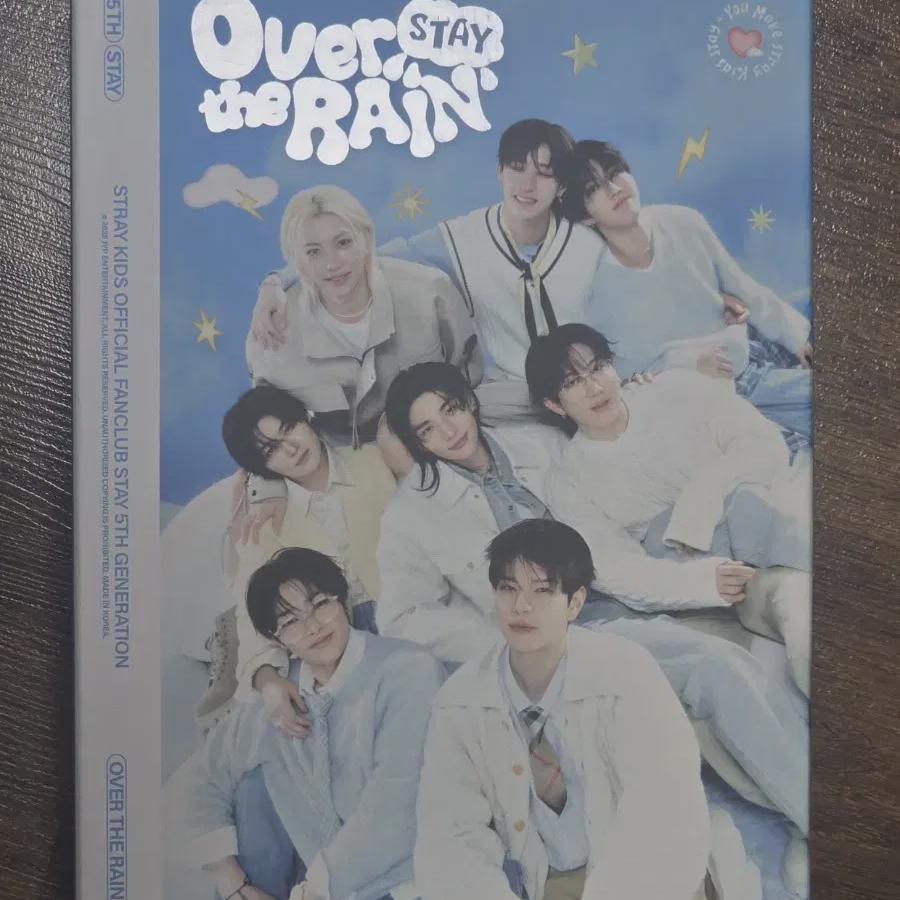 

Straykids Stay 5 Kit запечатан