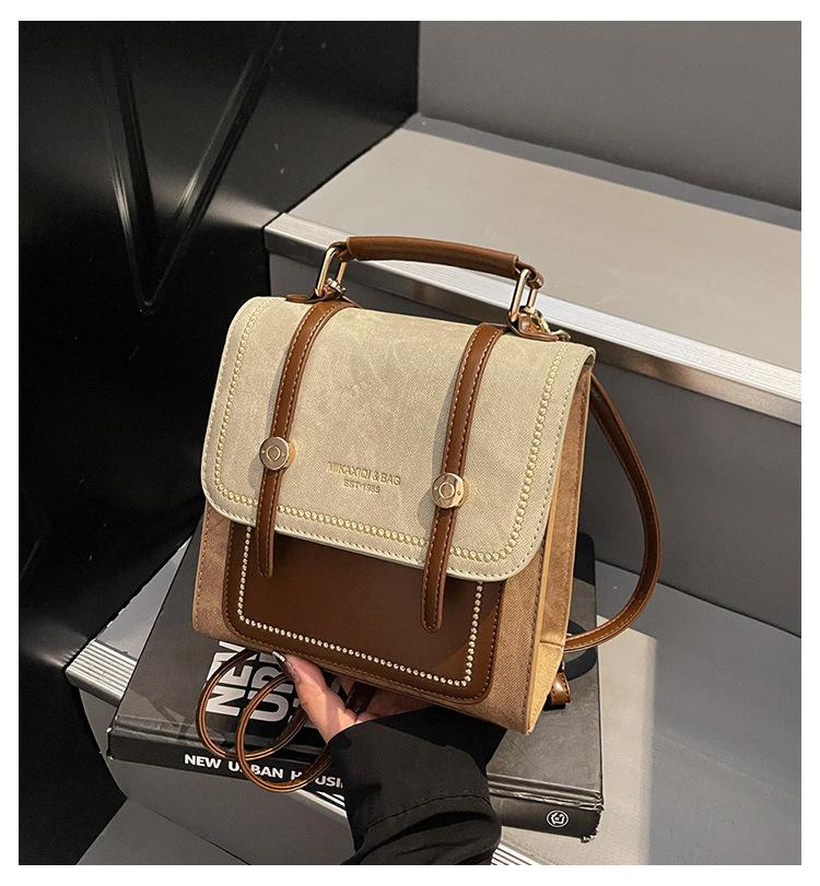 Schoolbag schoolbag backpack women's 1011 new fashion high sense commuter backpack retro travel student handbag