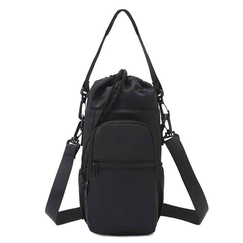 

Crossbody Water Bottle Sleeve Insulated Cup Cover Twill Water Bottle Shoulder Bag Portable Water Cup Pouch for Daily Outdoor Use чорний