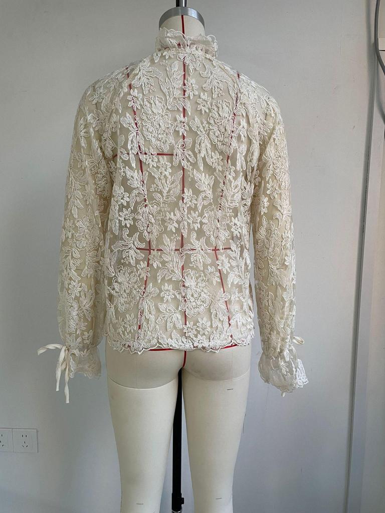 European & American Women's Casual Lace Hollow Long-Sleeve Top