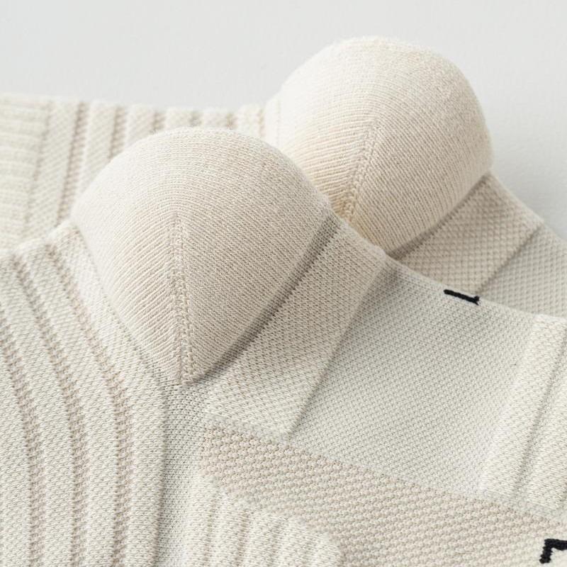 Women's Autumn and Winter Fur Ring Color Thickened Non Slip Wear Resistance Dance Cycling Basketball Tube Socks