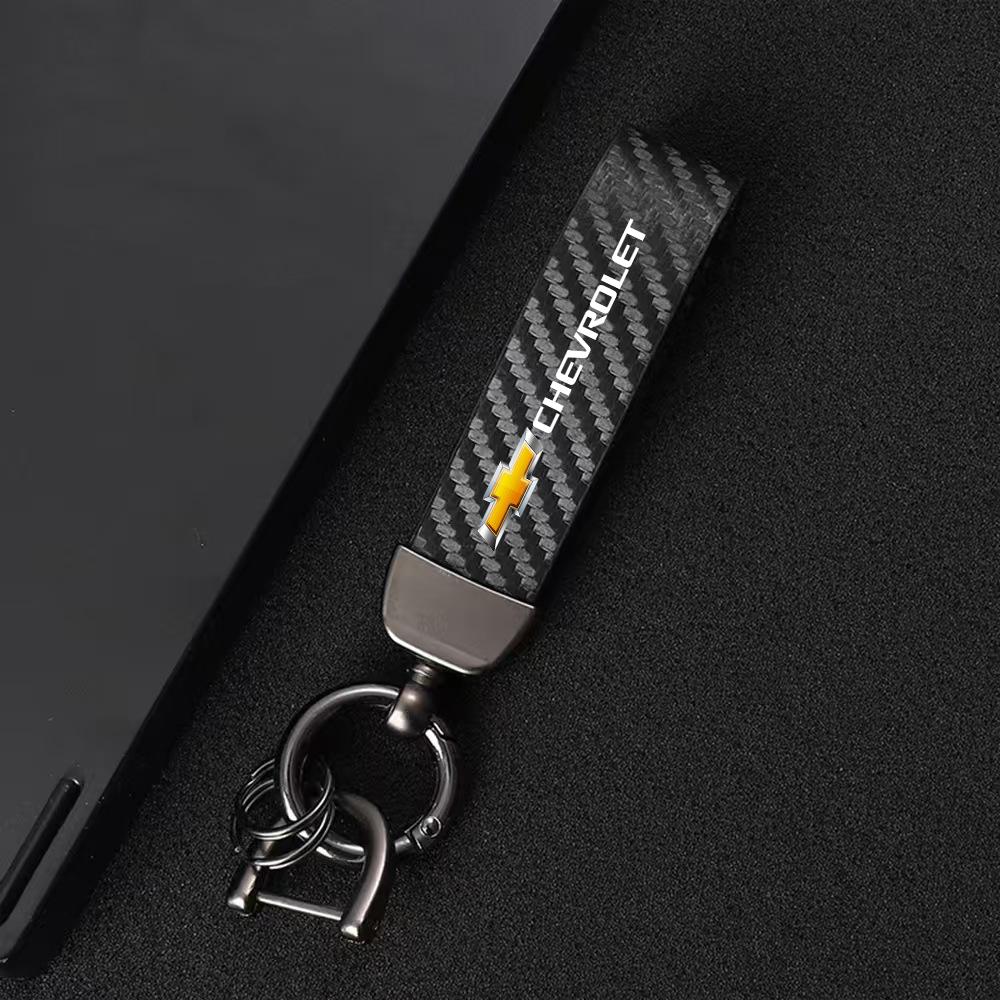 Carbon Fiber Black Leather Car Key Chain Keyring Pendant For Chevrolet Captiva Spark Cruze Silverado Beat Groove Aveo Matiz Z71