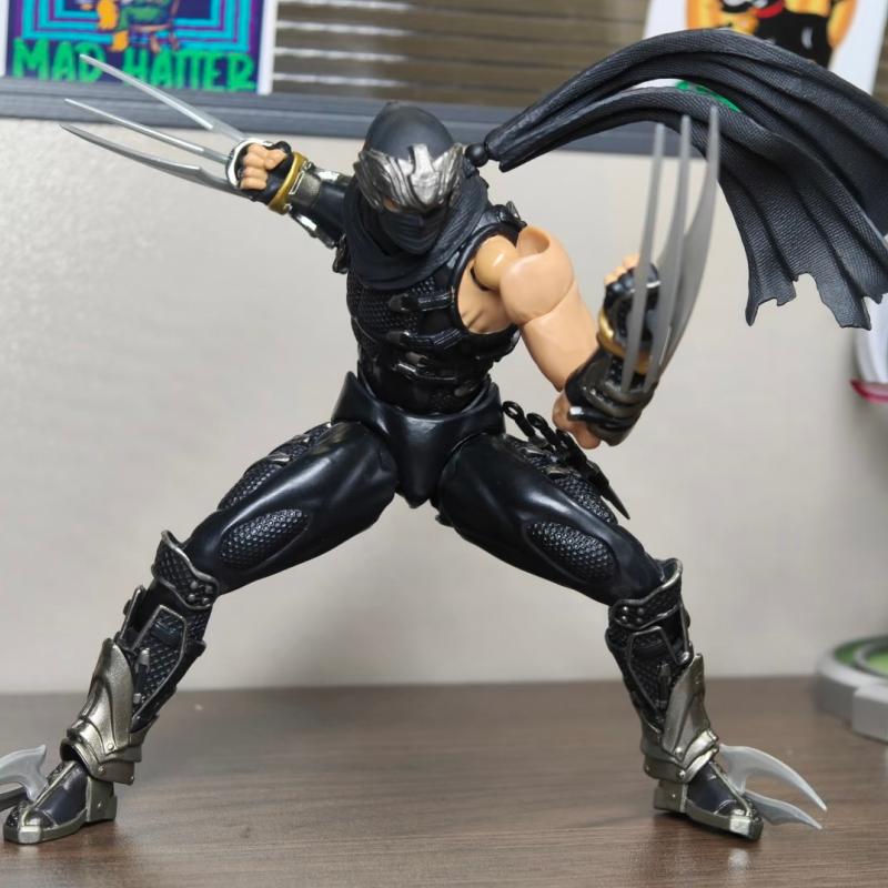 Factory Ryu Revoltech Amazing Yamaguchi Ninja Gaiden Ryu Action Figure Models Ko Model Festival Gift