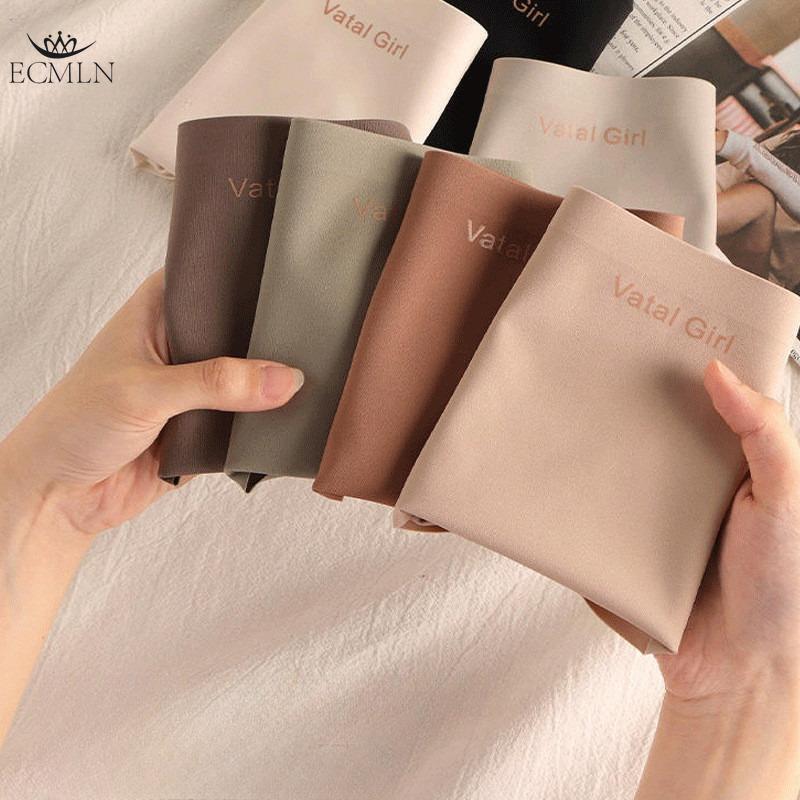 Women Summer Ice Silk Seamless Underwear Panties Lightweight Comfortable Mid-waist Panties Briefs Underpants
