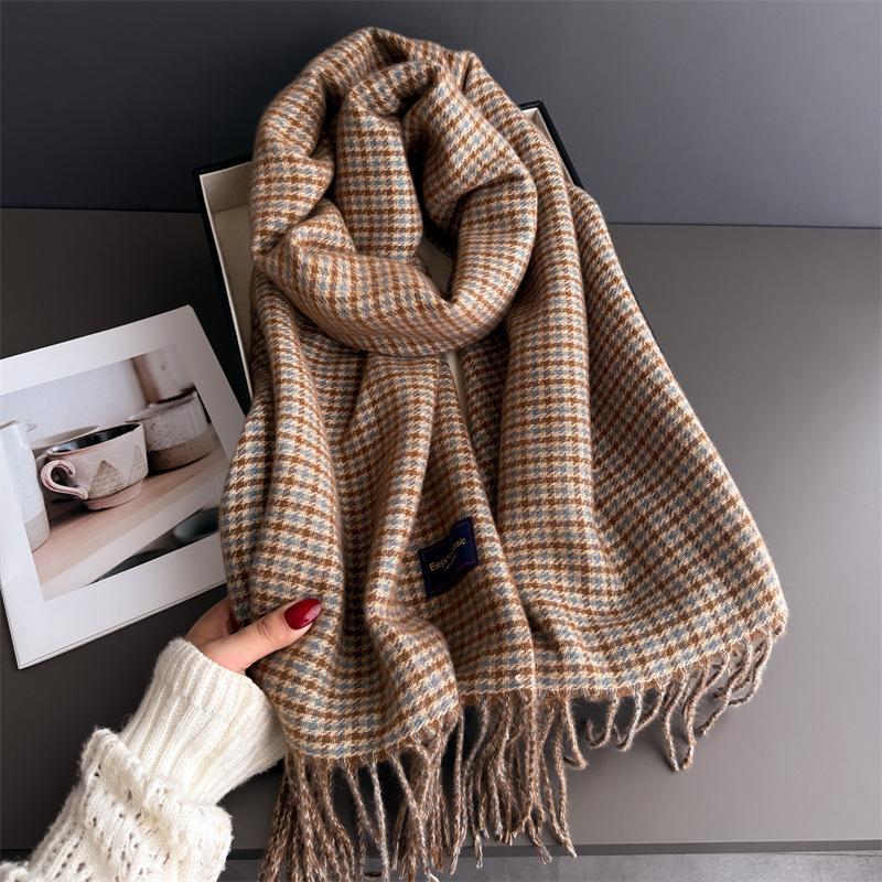 

Студенческая пара Осень и Зима Клетчатый Теплый Шарф Женская Шаль Универсальный Для Поездок Бахрома Тонкий Песок Имитация Кашемира Шарф 200cmX53cm (with tassel)