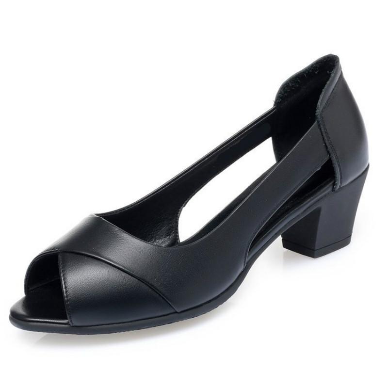 Sommer Leder Bequeme Damen Mid Heel Sandalen Frauen Schuhe Hohl Peep Toe Square Heel Sandalen Frau Schuhe