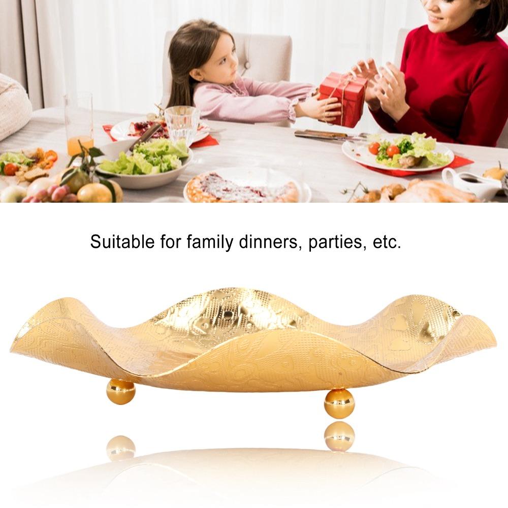 Smooth Surfaces Gold Fruit Bowl Zinc Alloy Decorative Tray Fruit Bowls Snack Tray For Parties