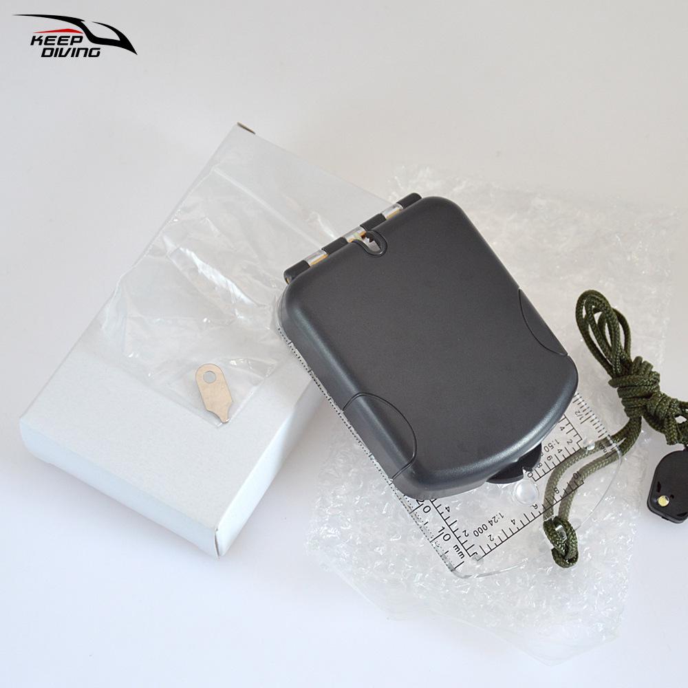 Multi-Functional Luminous Card Compass with Light for Outdoor Adventure and Navigation.