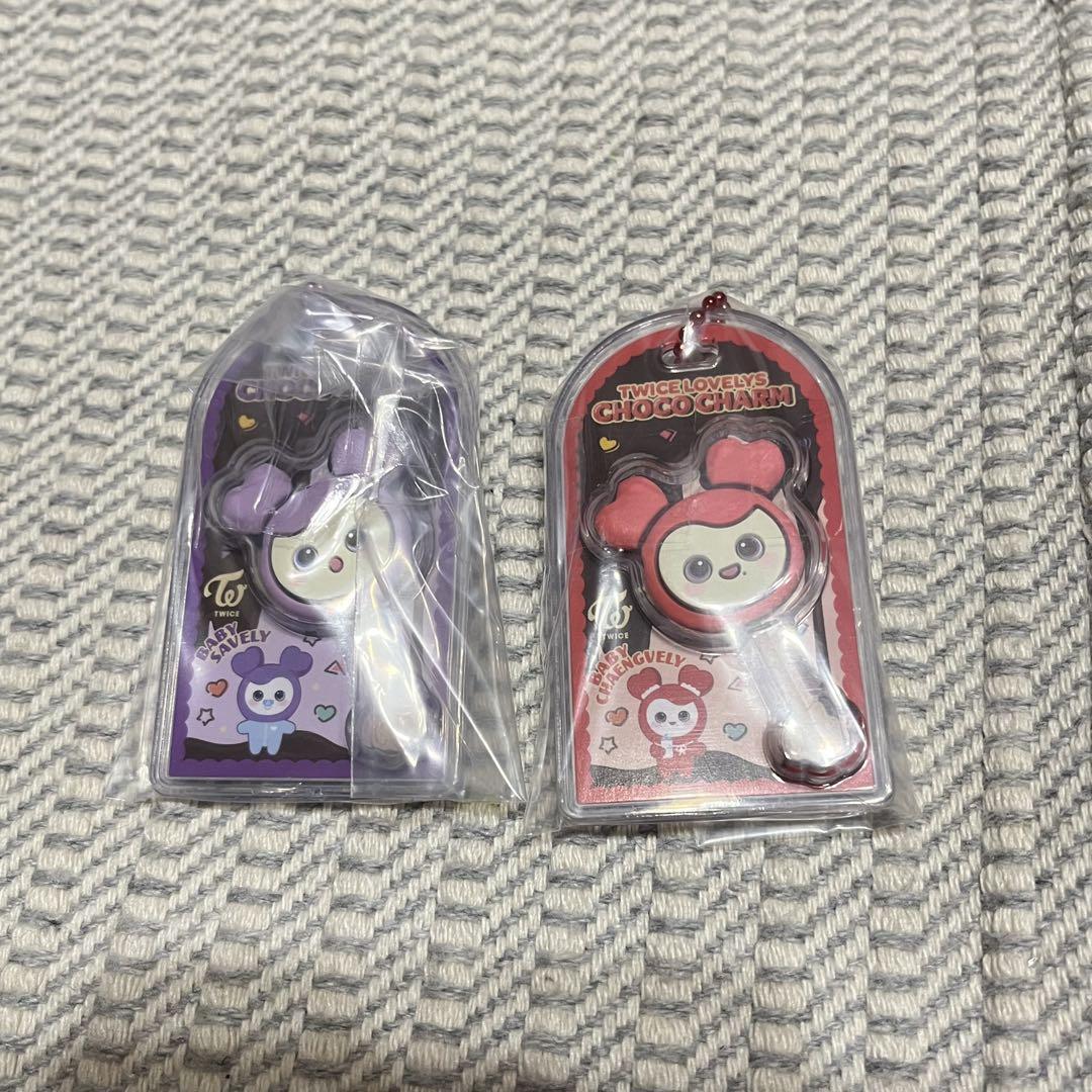 

[Б/У] Анонимная доставка TWICE Печенье в шоколаде и шармы Сана Чэён