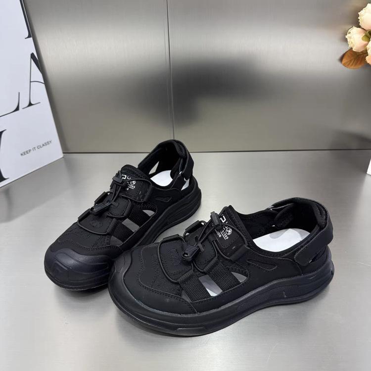 Summer 2025 New Versatile Thick-soled Breathable Non-slip Wading Outdoor Shoes Hollow Casual Sports Sandals Women's Outer Wear